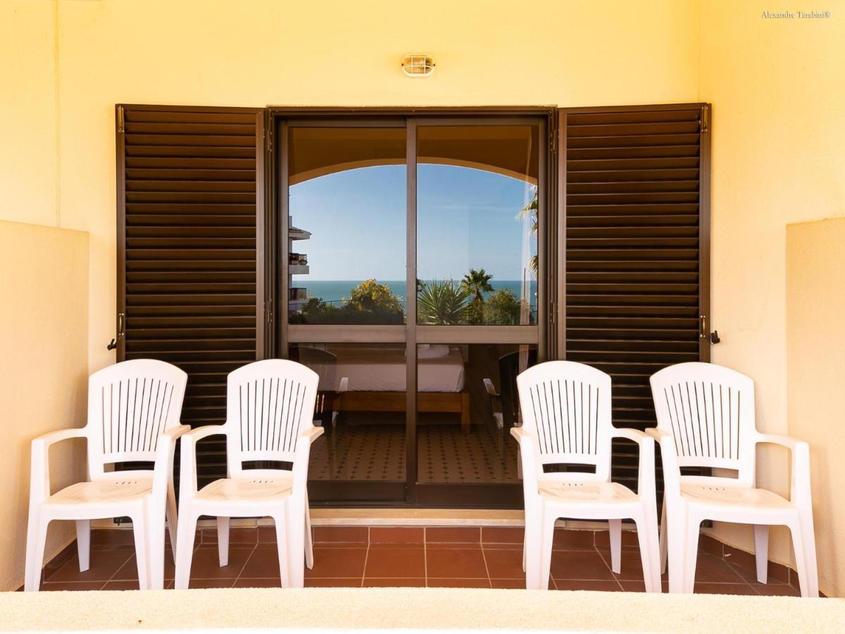 لاغوس A15 - Dona Ana Cliff Apartment المظهر الخارجي الصورة